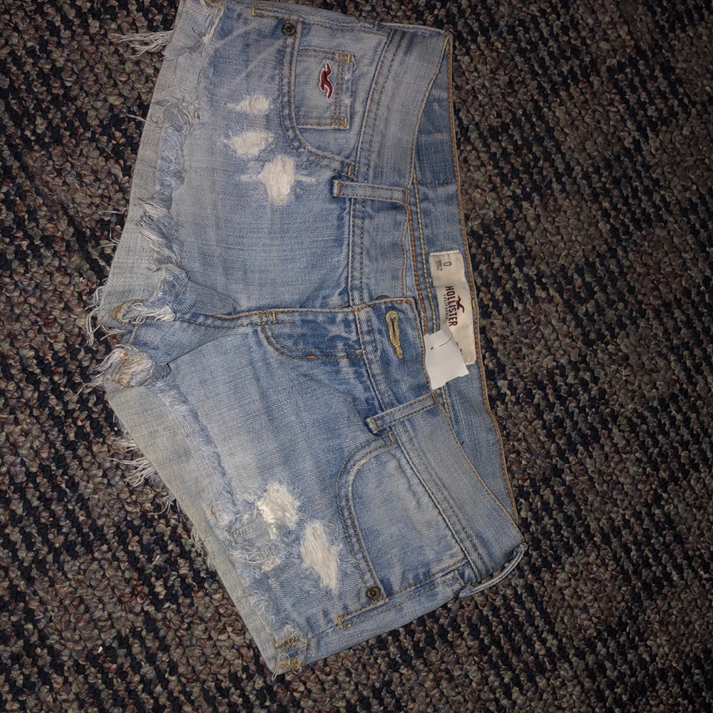 hollister shorts never worn